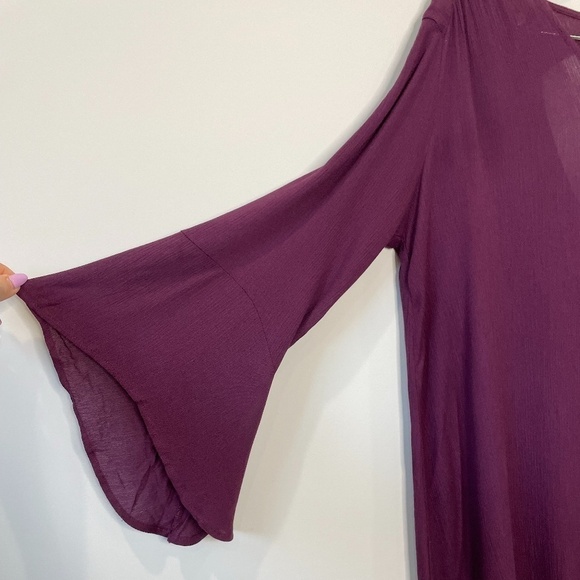 Lush Purple V-Neck Open Back Lightweight Blouse Plus Size - Picture 2 of 6